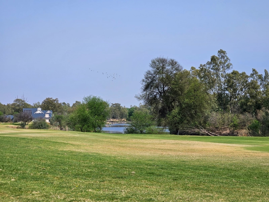 0 Bedroom Property for Sale in Vaal de Grace Golf Estate Free State